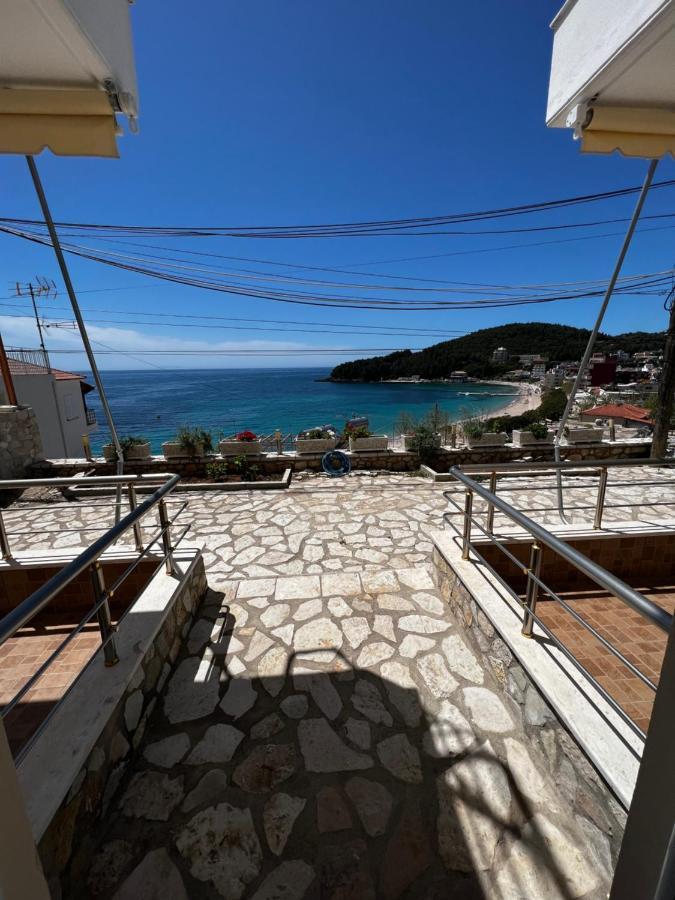 Apartment Fane's Himare
